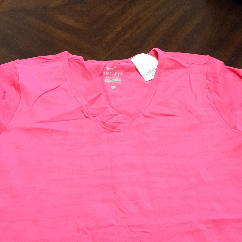 Magenta V-neck dri-fit Nike shirt